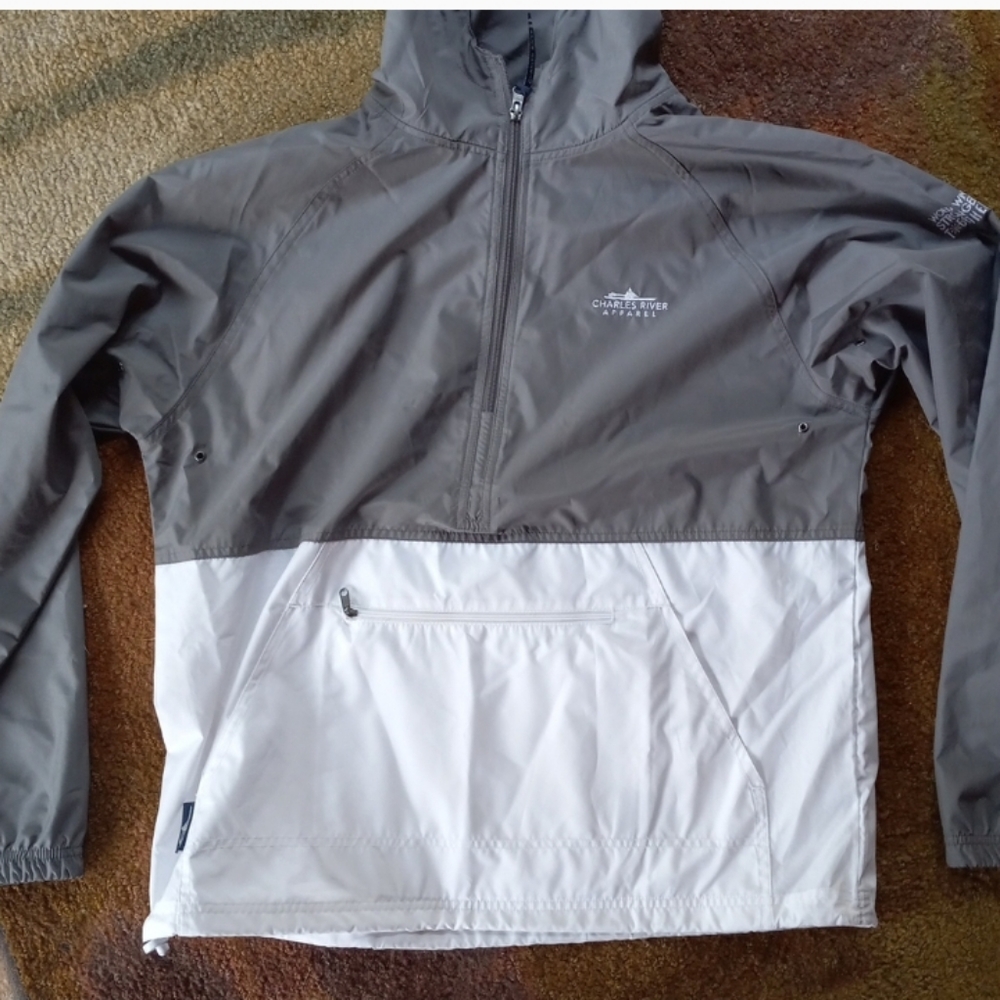 Xl windbreaker. Reserved for you